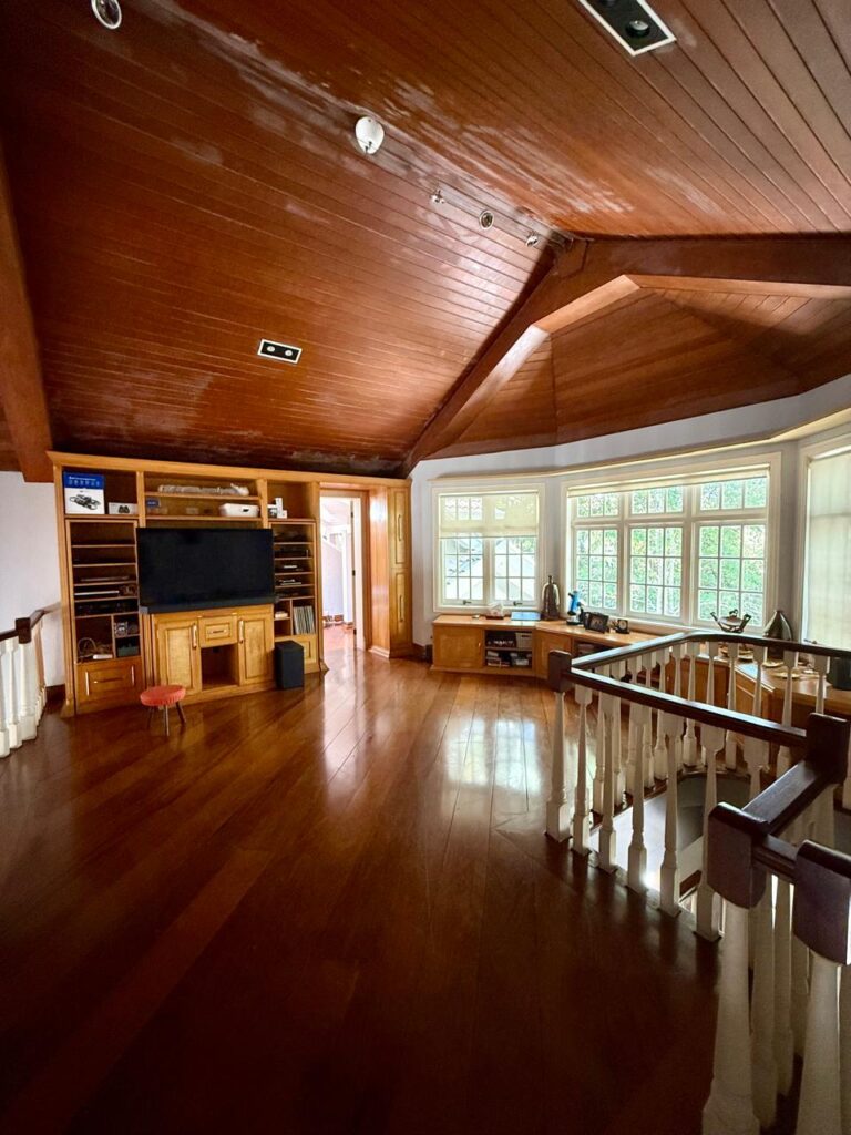 WhatsApp Image 2025-10-25 at 12.33.15 (1)