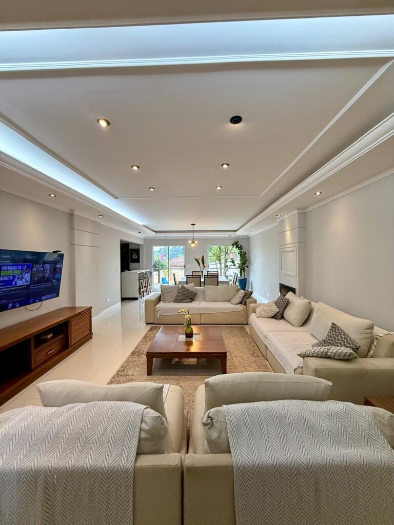 WhatsApp Image 2025-10-27 at 15.45.59