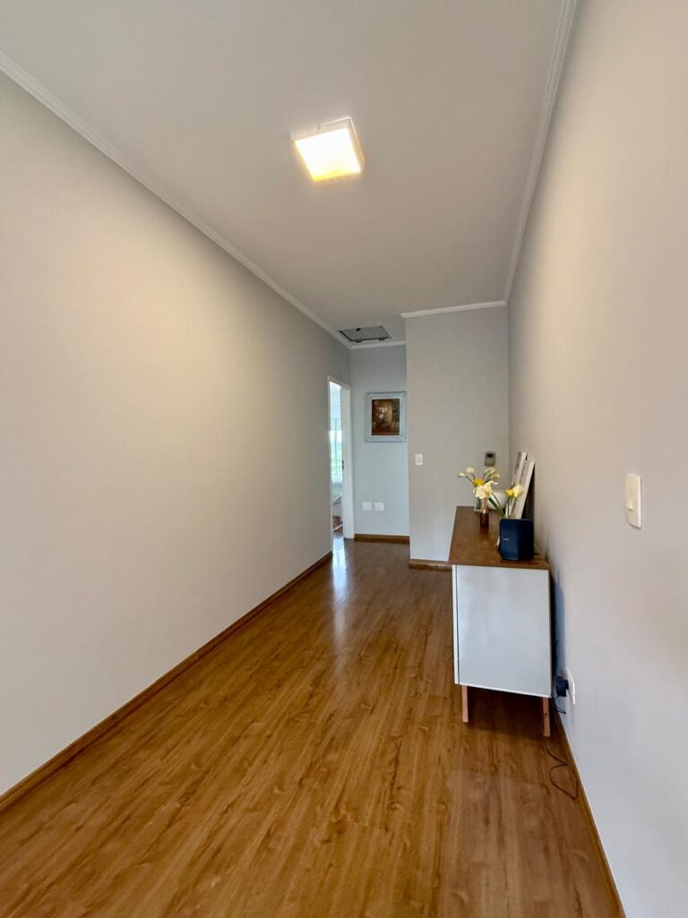 WhatsApp Image 2025-10-27 at 15.46.04