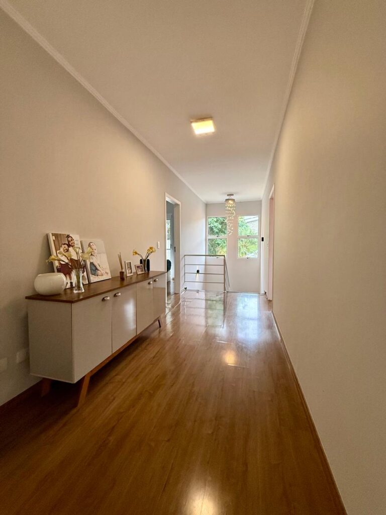 WhatsApp Image 2025-10-27 at 15.46.05 (1)