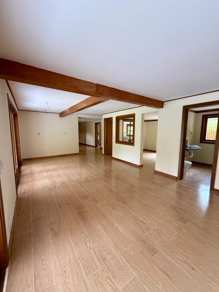 WhatsApp Image 2025-10-27 at 16.31.55 (2)