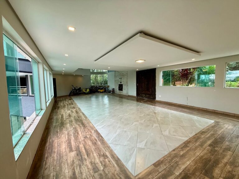 WhatsApp Image 2025-10-27 at 16.33.17 (2)