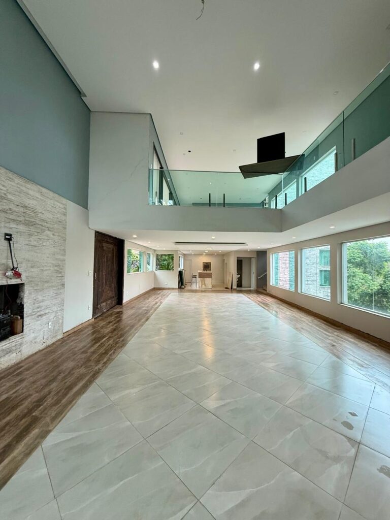 WhatsApp Image 2025-10-27 at 16.33.17 (3)