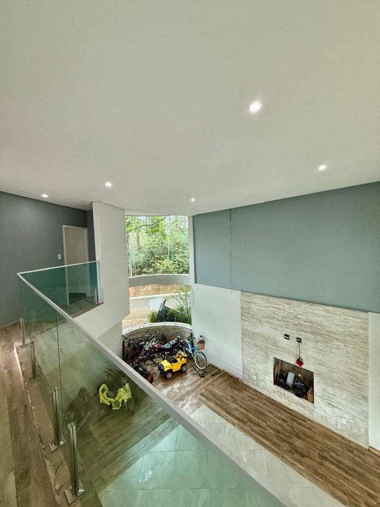 WhatsApp Image 2025-10-27 at 16.33.18 (2)