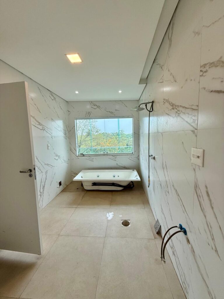 WhatsApp Image 2025-10-27 at 16.33.18 (3)