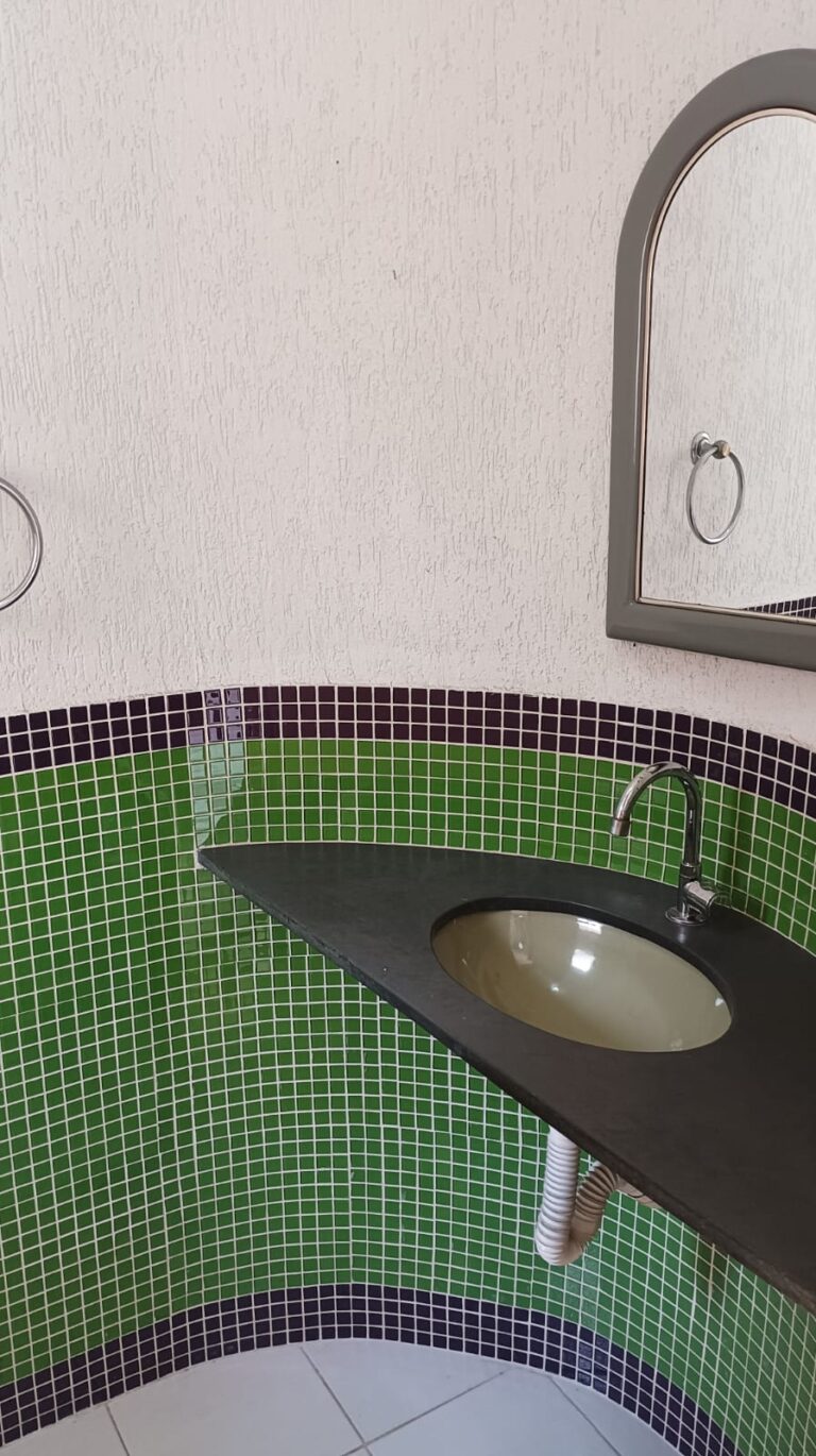 faefb1fe-1820-484a-aa33-efced47eced3