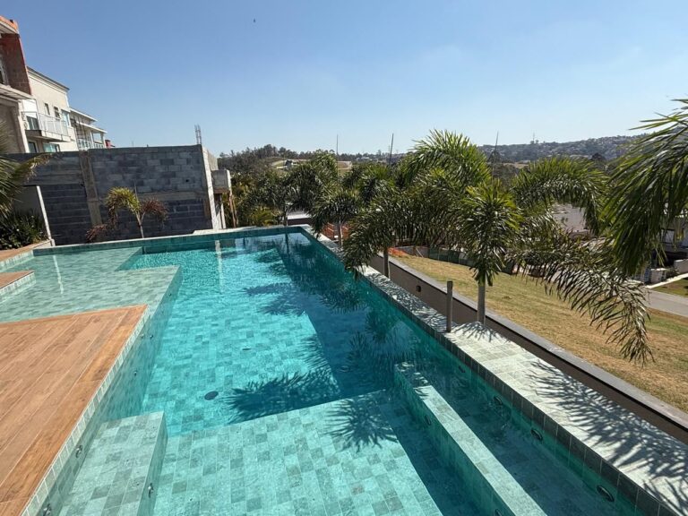 1b1ed15a-da2f-42aa-ae24-29d5ad74f638