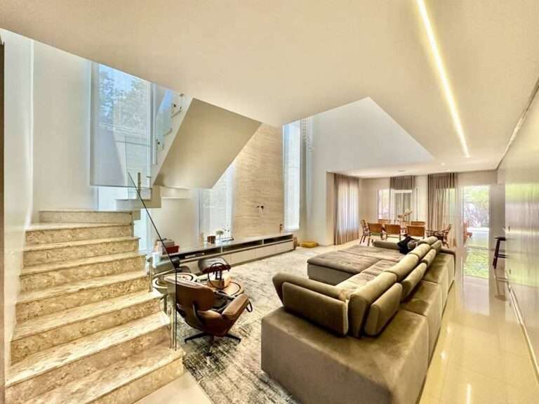 La photo 11.jpg a été réduite de 97.58 % le Sexta-feira 24 Outubro 2025 à 19:10 par Photo Réducteur v4.10 à télécharger sur http://www.emjysoft.com/