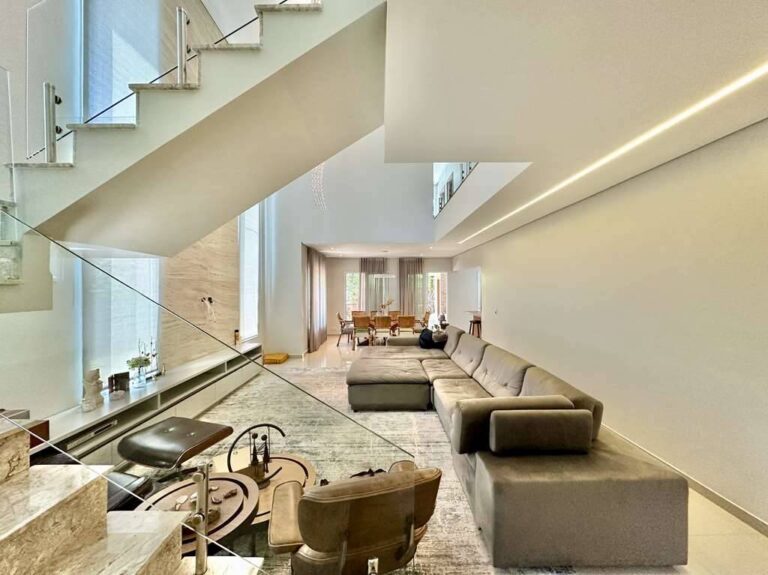 La photo 12.jpg a été réduite de 97.66 % le Sexta-feira 24 Outubro 2025 à 19:10 par Photo Réducteur v4.10 à télécharger sur http://www.emjysoft.com/