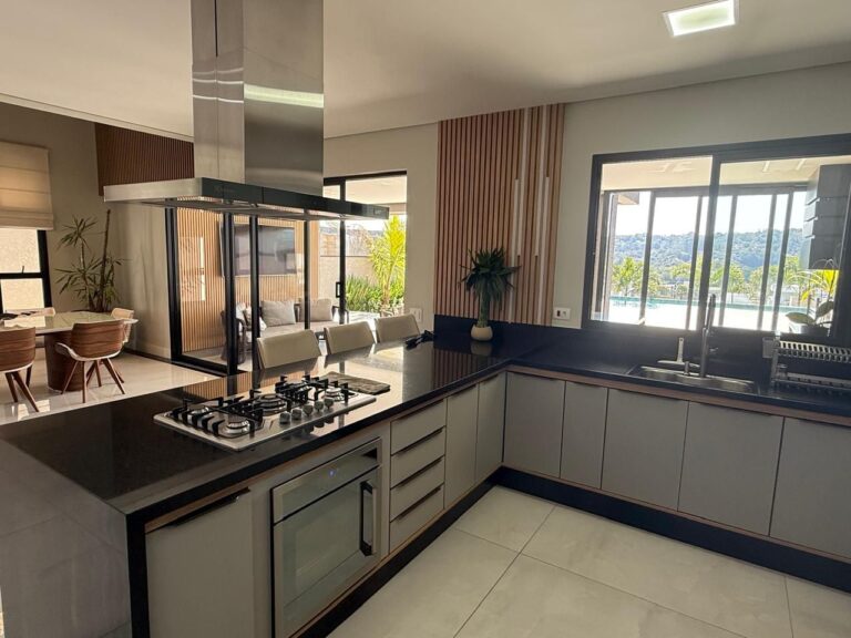 4f0a2290-e2f2-4ae7-ab5b-fa52cd48457d