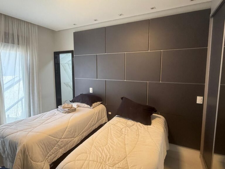 78d8ffb4-d311-49bf-98bc-92a5e9876eb4