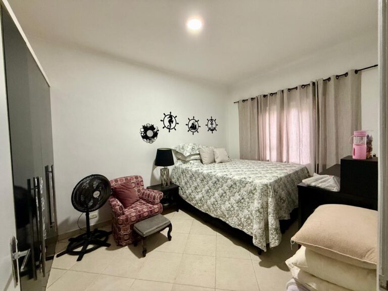 WhatsApp Image 2025-11-06 at 17.35.36