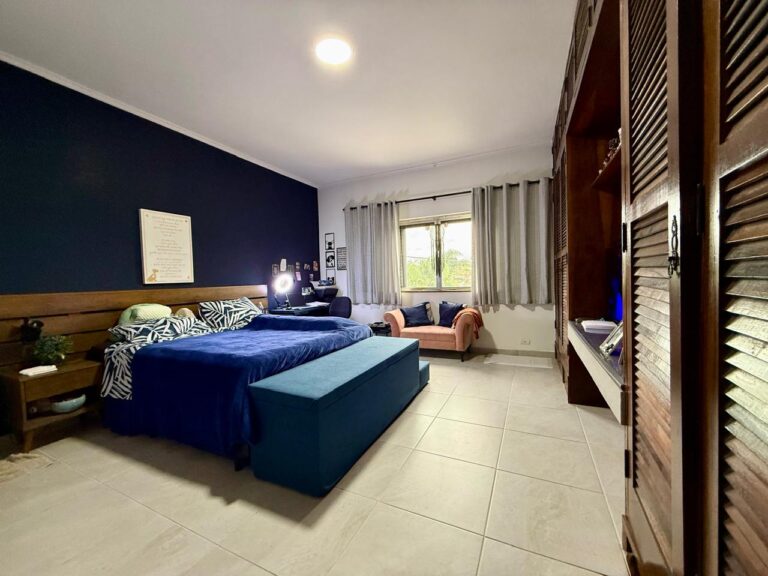 WhatsApp Image 2025-11-06 at 17.35.41 (1)