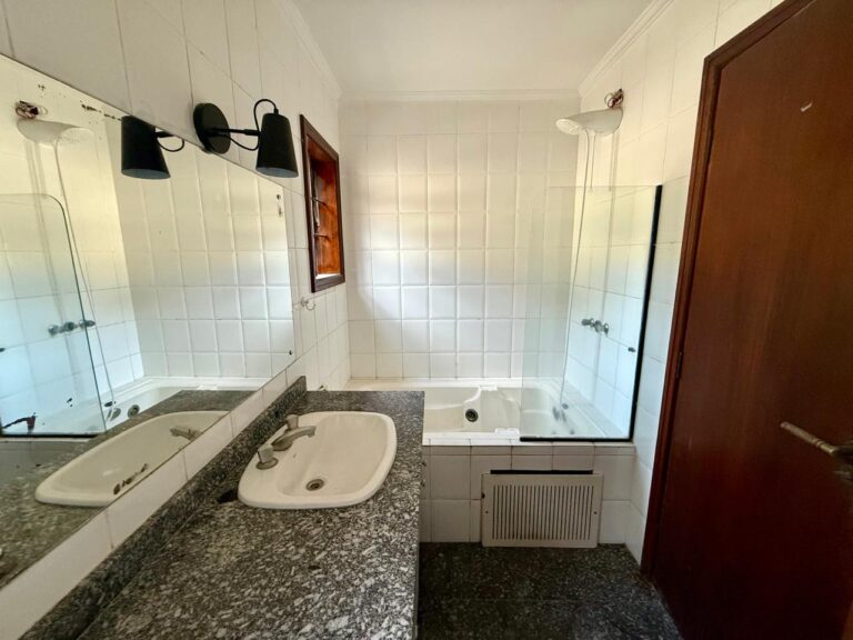 WhatsApp Image 2025-11-17 at 13.39.22 (3)