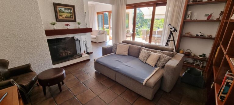 WhatsApp Image 2025-11-18 at 16.35.15