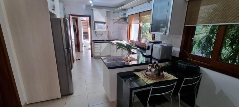 WhatsApp Image 2025-11-18 at 16.36.14 (4)