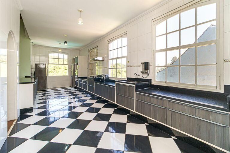 WhatsApp Image 2025-11-24 at 13.50.01 (1)