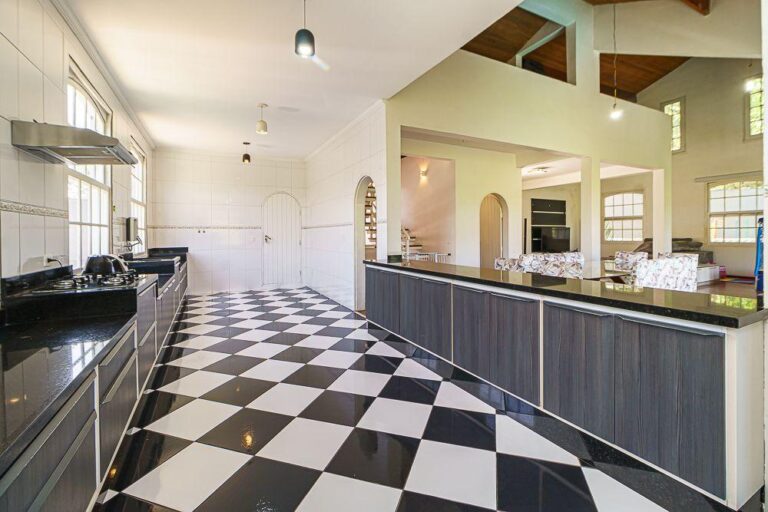 WhatsApp Image 2025-11-24 at 13.50.02