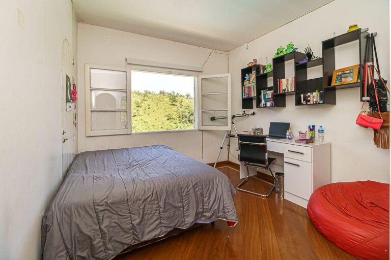 WhatsApp Image 2025-11-24 at 13.50.03 (1)