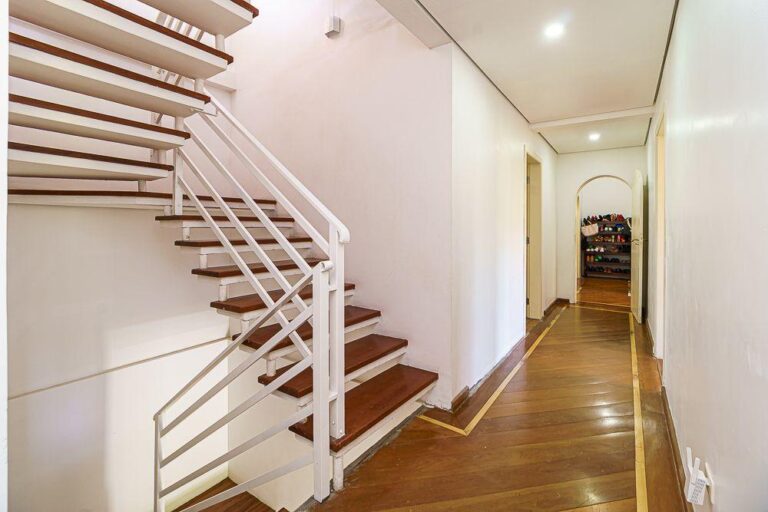 WhatsApp Image 2025-11-24 at 13.50.03