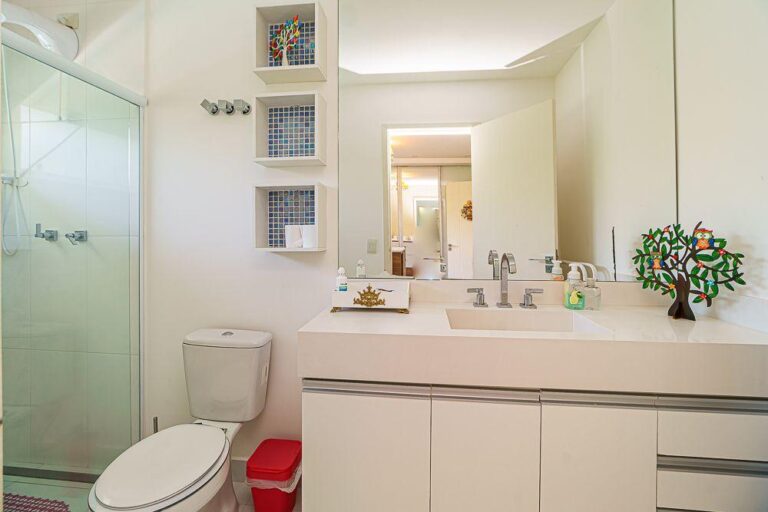 WhatsApp Image 2025-11-24 at 13.50.11 (1)