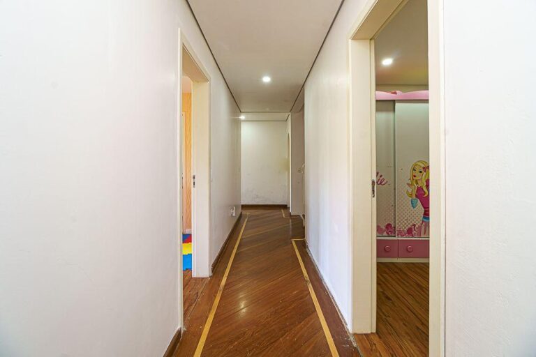 WhatsApp Image 2025-11-24 at 13.50.12 (1)