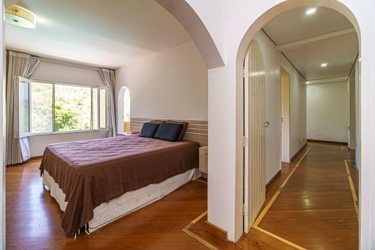 WhatsApp Image 2025-11-24 at 13.50.12 (2)