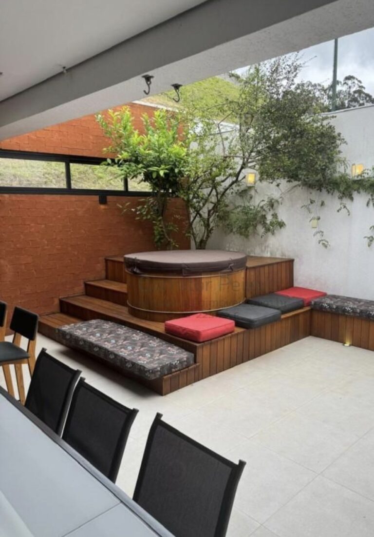 Screenshot_20251217_195213_Chrome(1)