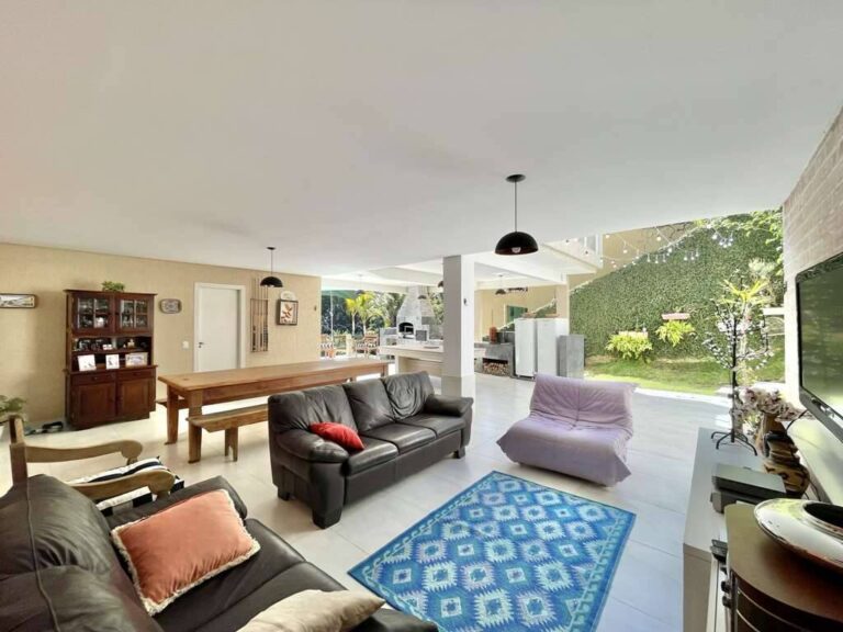 20230817T1625280300-199317363