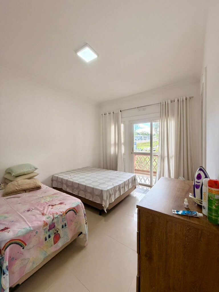 9140f243-3273-4be5-9281-aacaa6af1ef4