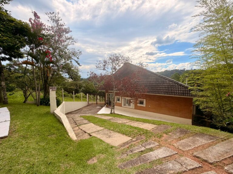 d4099fbd-1664-4b25-baac-bce17fc11f43