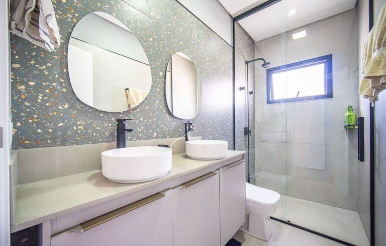 0c44db533d03d4241de307f3(1)