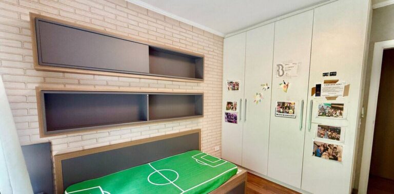 1e4d73b814825cb5c2ea7b74(1)