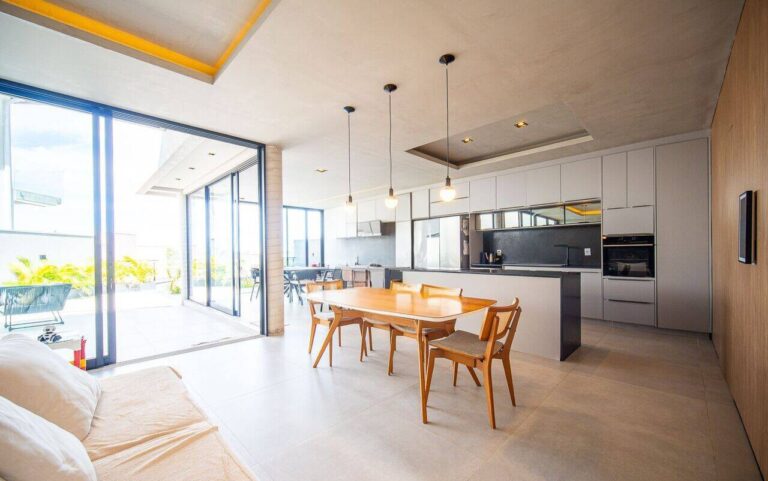 3637cc417ee2ee4b1e0f9a89(1)