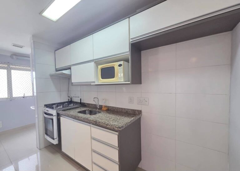 3f832cdc4ba8f523192efe52(1)