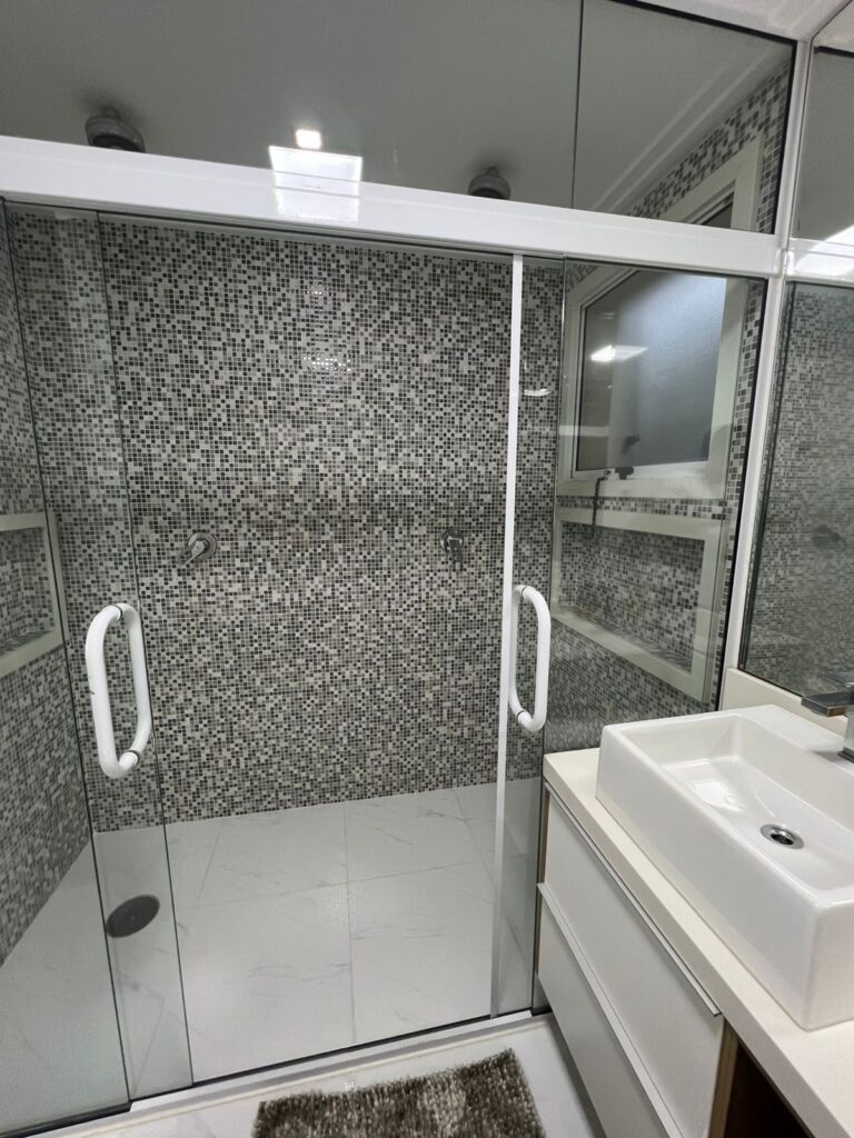 431dfa55-05f6-49b3-9985-8e36ea918601