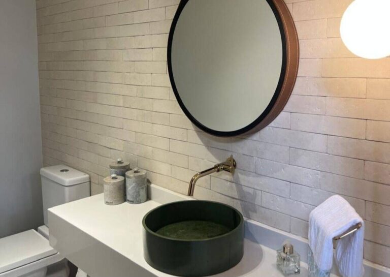 726212798980648ac213736a(1)