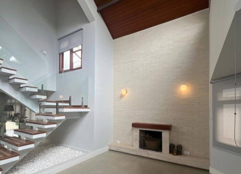 8e5577a2c56160e07c0753a7(1)