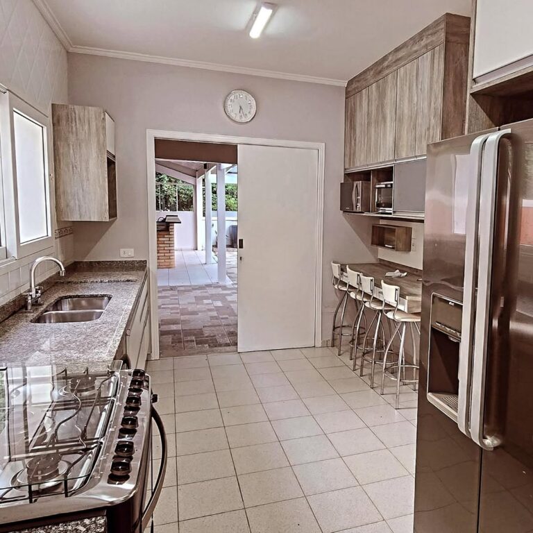 SaveClip.App_432913588_3752338531665636_5120184316791593989_n