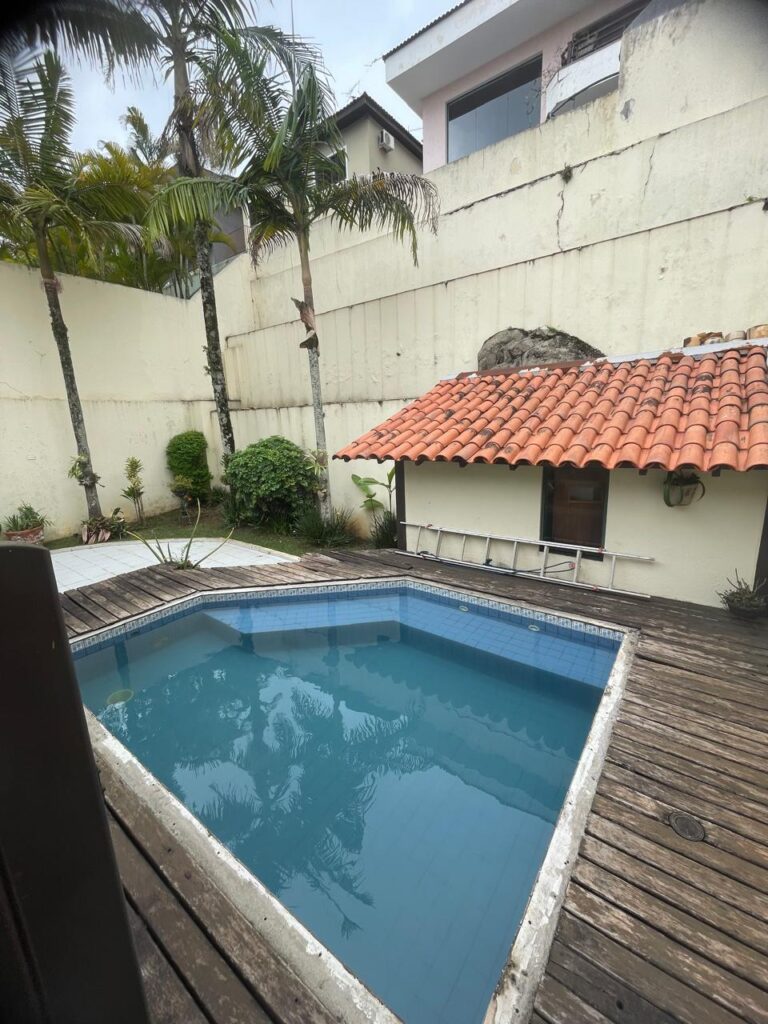 WhatsApp Image 2025-10-01 at 17.01.04 (1)