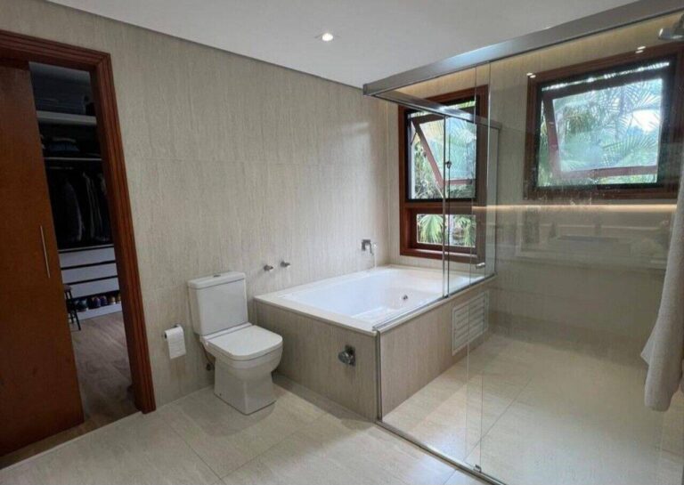 a971c75fdb8da427573be296(1)