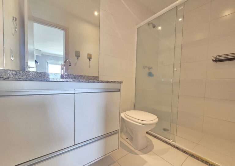 d372715fa28d6f50f1def2fc(1)