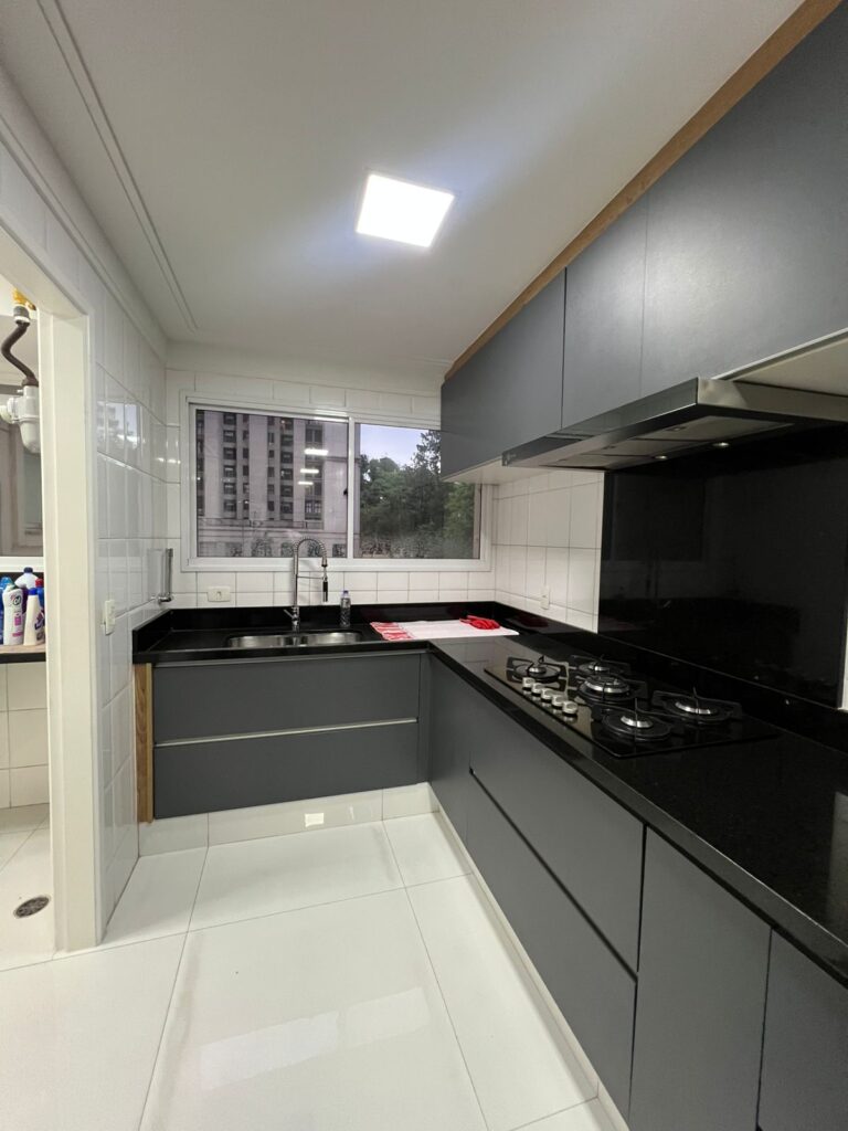 d8a0577c-e58d-4f45-8137-cd1b46053af9