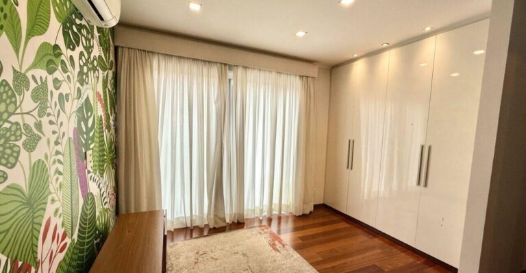 dcaa4cfa33abc447536aa682(1)