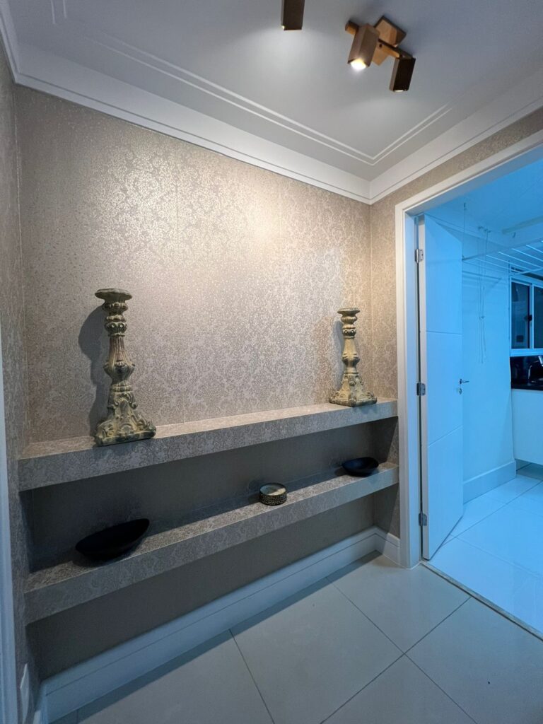 e2948bdd-0846-40d8-8cf8-bf3e914fef87