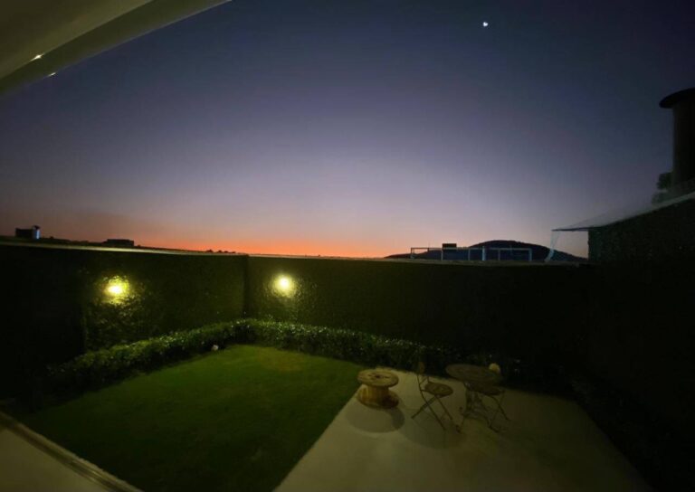 ff3d087cfd9b3bb29f6cc03d(1)