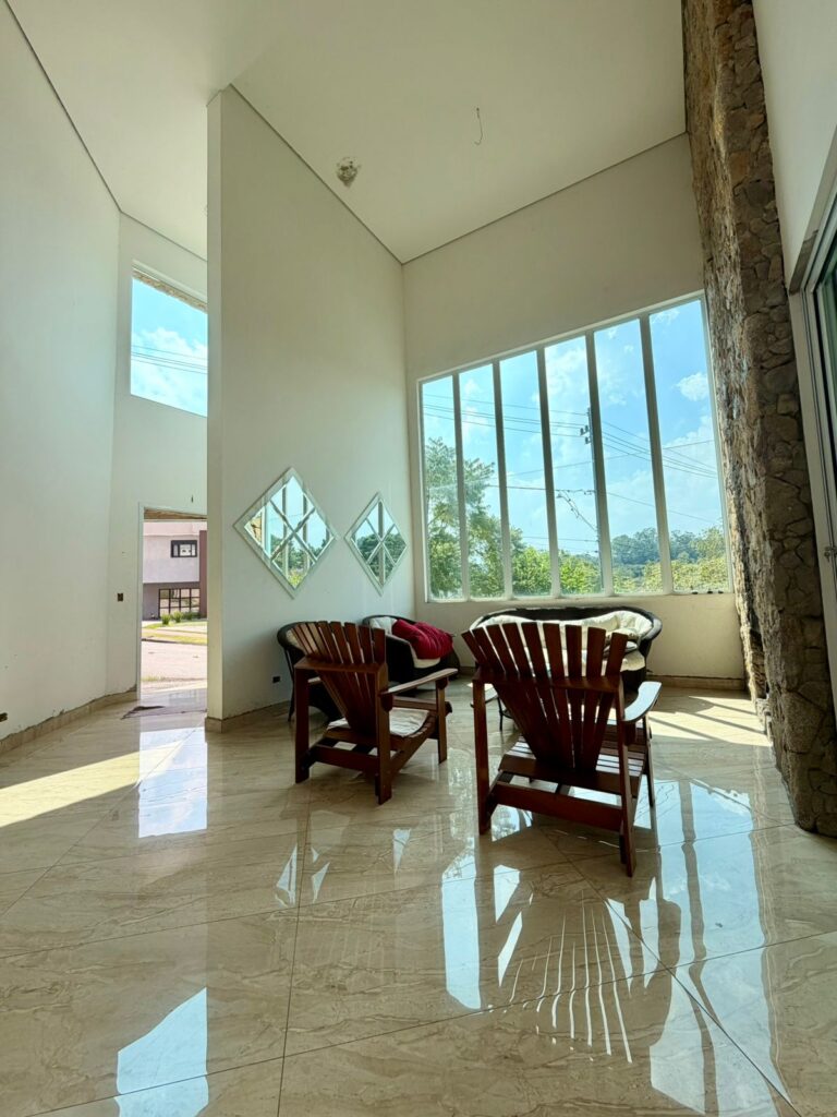 13bd5809-8f5b-411f-9c39-7f24d316f28c