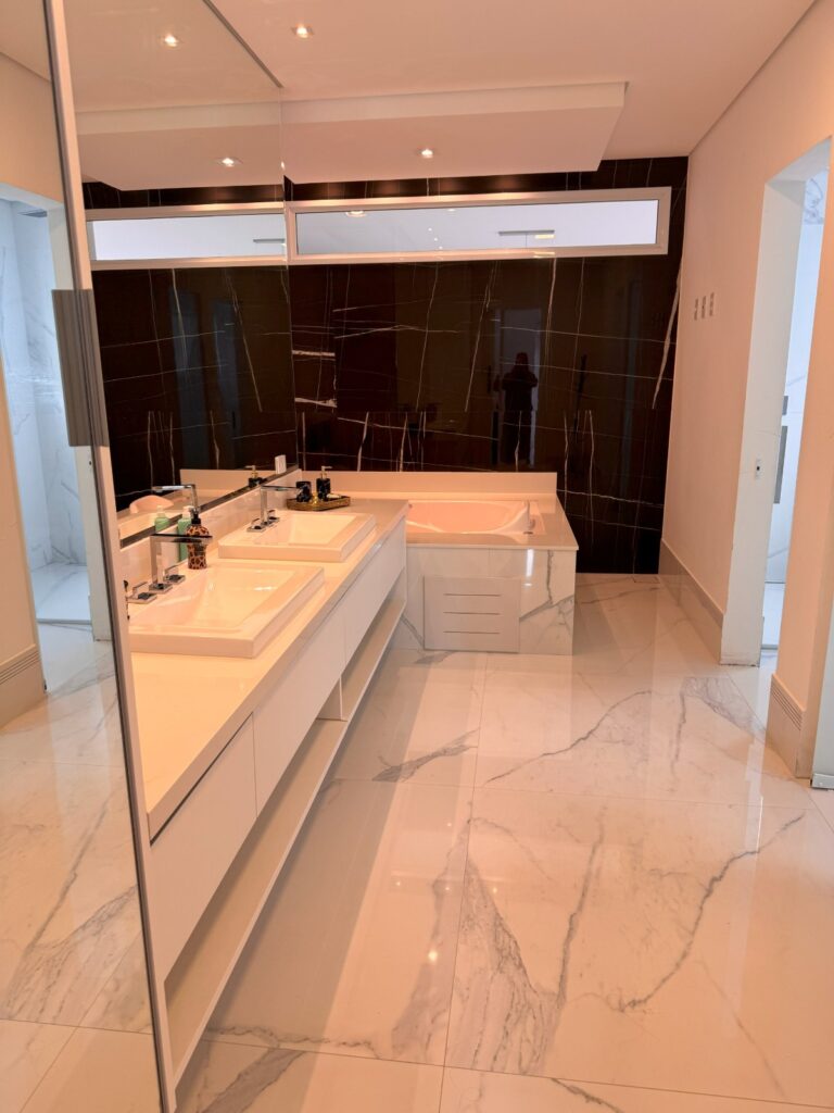 3df760f4-173e-4051-ad87-a7bb908e5cb3