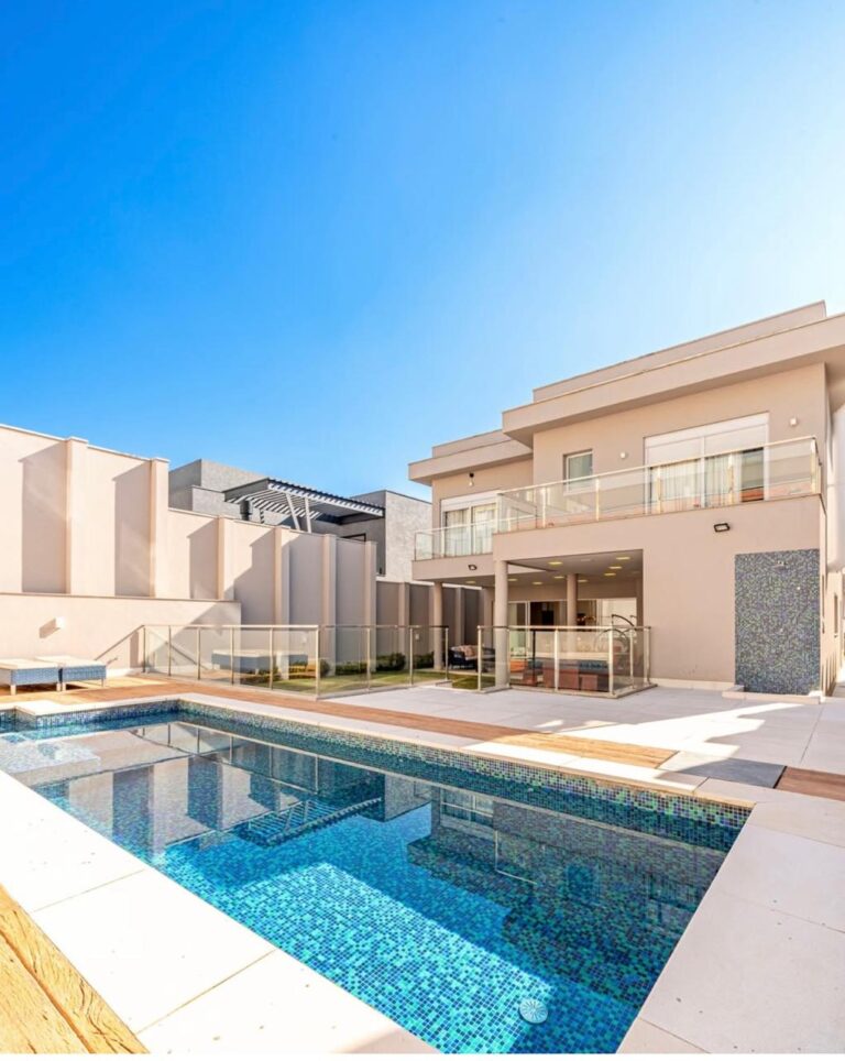 423f0a8b-536f-4411-a291-938635934a52