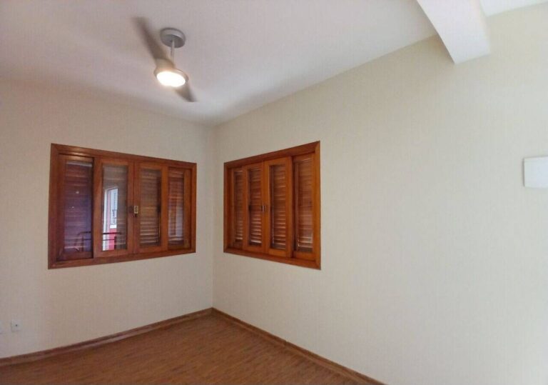 85e123edf1a2ee4941ca1acf(1)